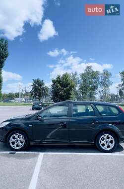 Универсал Ford Focus 2009 в 
