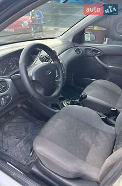 Универсал Ford Focus 2003 в 