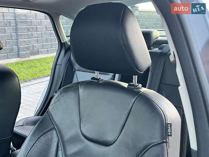 Седан Ford Focus 2015 в Ровно
