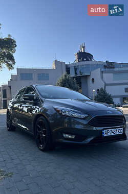 Седан Ford Focus 2015 в Запоріжжі