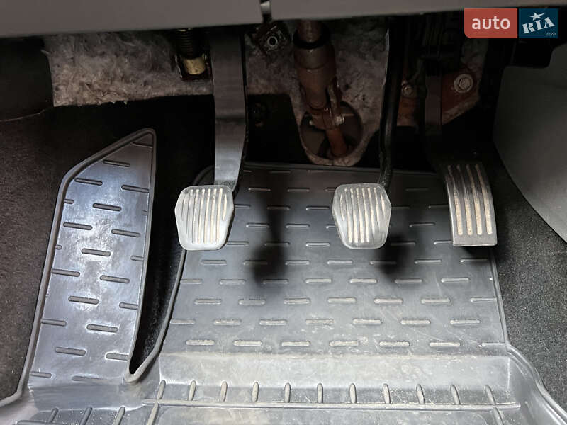 Хэтчбек Ford Focus 2009 в Ровно