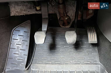Хэтчбек Ford Focus 2009 в 