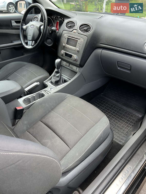 Хэтчбек Ford Focus 2009 в Ровно