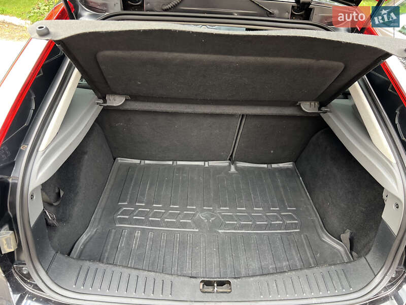 Хэтчбек Ford Focus 2009 в Ровно