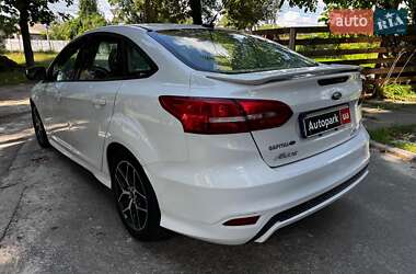 Седан Ford Focus 2016 в 