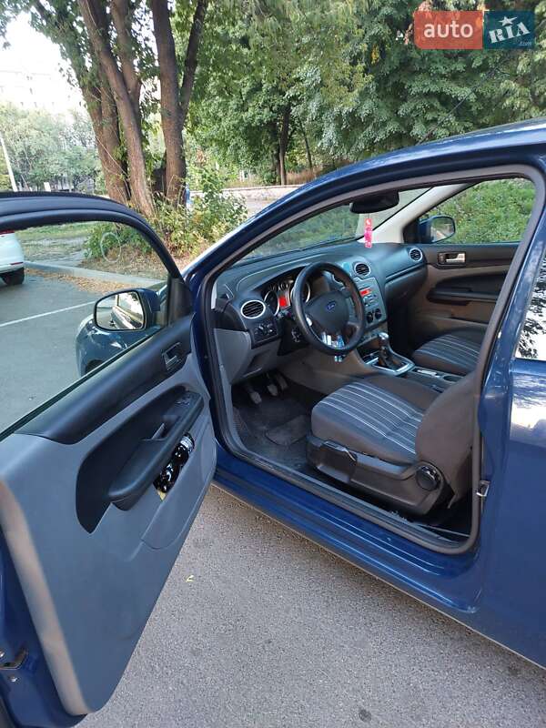 Хэтчбек Ford Focus 2008 в Черкассах