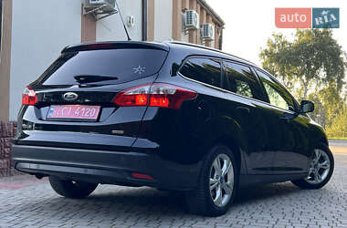 Универсал Ford Focus 2012 в 