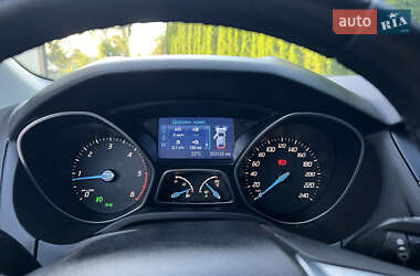Универсал Ford Focus 2012 в 