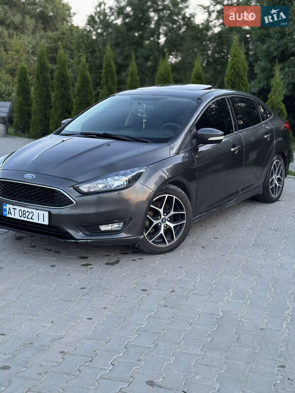 Седан Ford Focus 2017 в Тлумаче