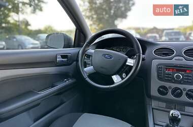Универсал Ford Focus 2010 в 