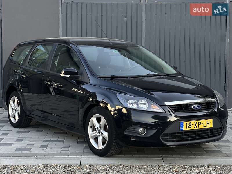 Ford Focus 2010