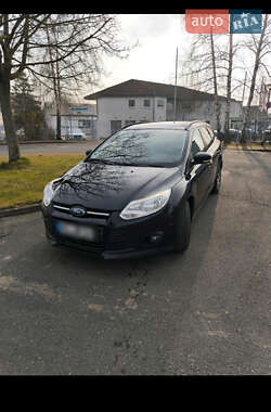 Универсал Ford Focus 2012 в 