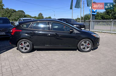 Хэтчбек Ford Focus 2014 в 