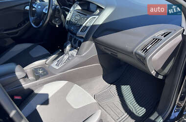 Хэтчбек Ford Focus 2014 в 