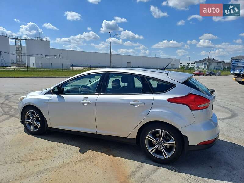 Хэтчбек Ford Focus 2015 в Коростене