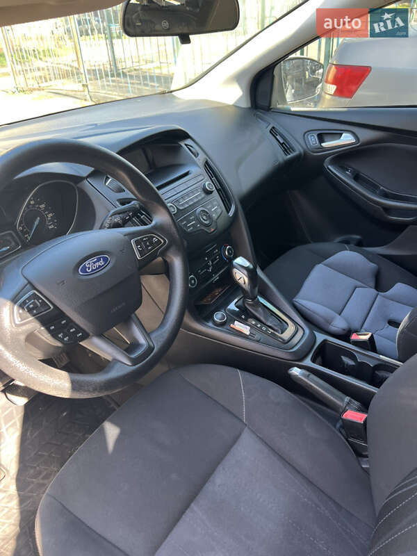 Хэтчбек Ford Focus 2015 в Хмельницком