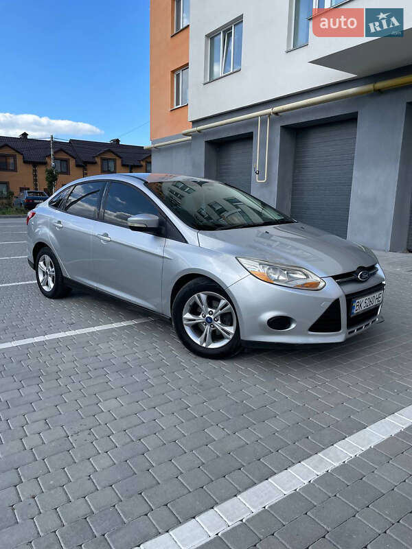 Ford Focus 2012