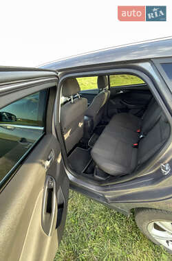 Универсал Ford Focus 2013 в 