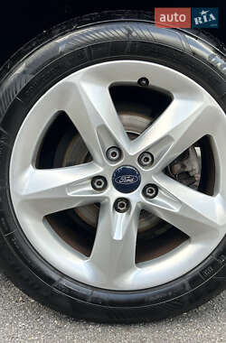 Универсал Ford Focus 2010 в 