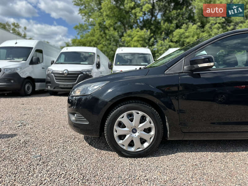 Универсал Ford Focus 2011 в Ровно
