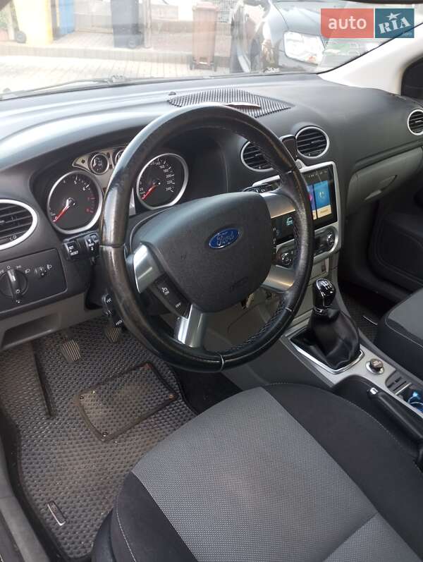 Универсал Ford Focus 2010 в Киеве фото 6 Универсал Ford Focus 2010 в Киеве