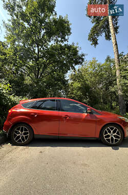 Хэтчбек Ford Focus 2018 в 