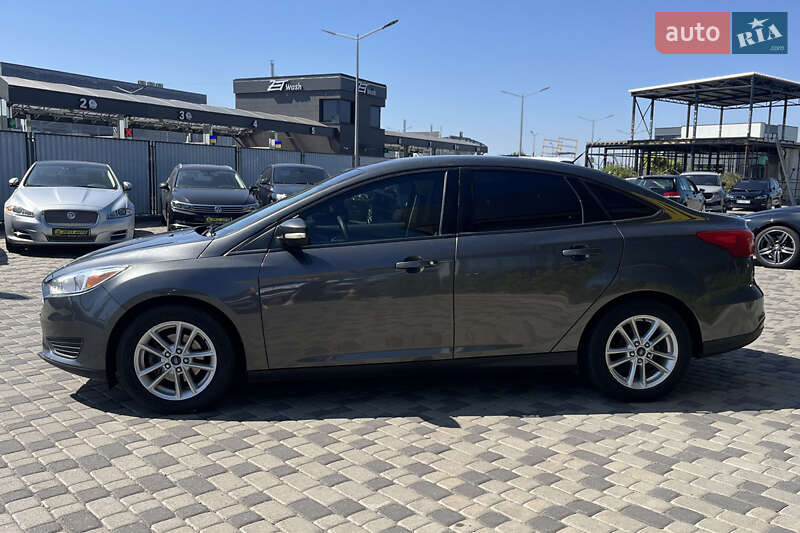 Седан Ford Focus 2015 в Мукачево
