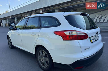 Универсал Ford Focus 2013 в 