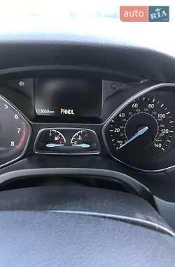Седан Ford Focus 2015 в 