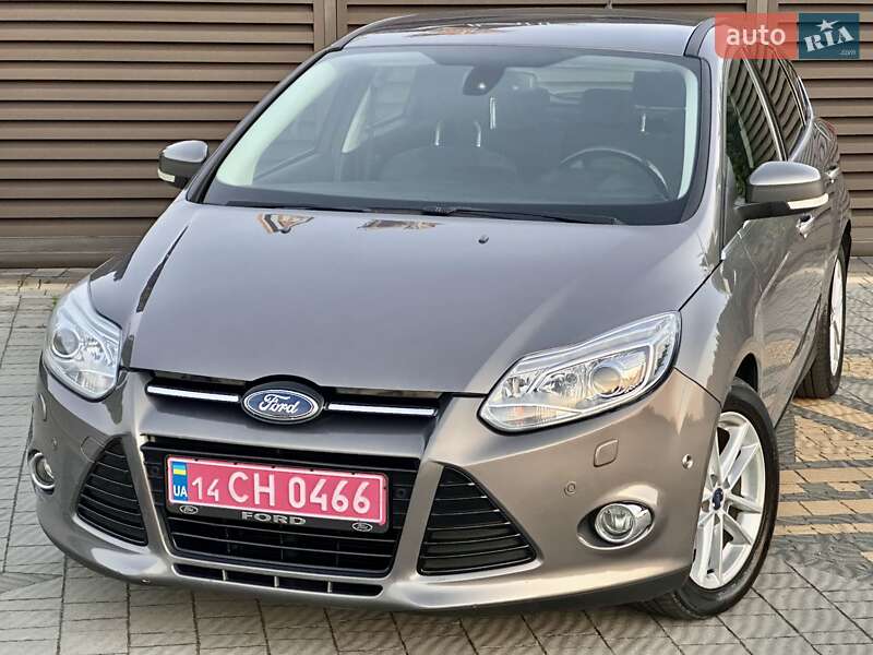 Хэтчбек Ford Focus 2012 в Стрые