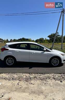 Хэтчбек Ford Focus 2017 в 