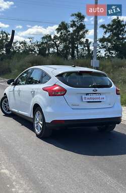 Хэтчбек Ford Focus 2017 в 