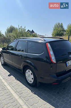Универсал Ford Focus 2010 в 