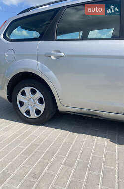Универсал Ford Focus 2010 в 