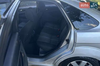 Седан Ford Focus 2008 в 