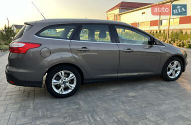 Универсал Ford Focus 2012 в 