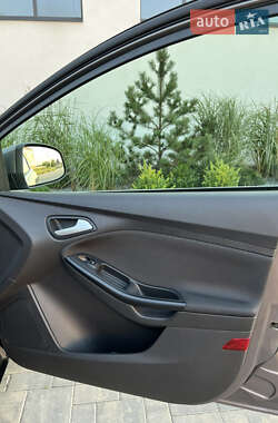 Универсал Ford Focus 2012 в 