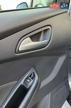 Универсал Ford Focus 2012 в 
