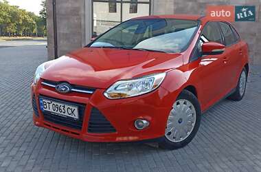 Седан Ford Focus 2011 в 