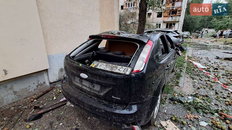 Хэтчбек Ford Focus 2008 в Святопетровское