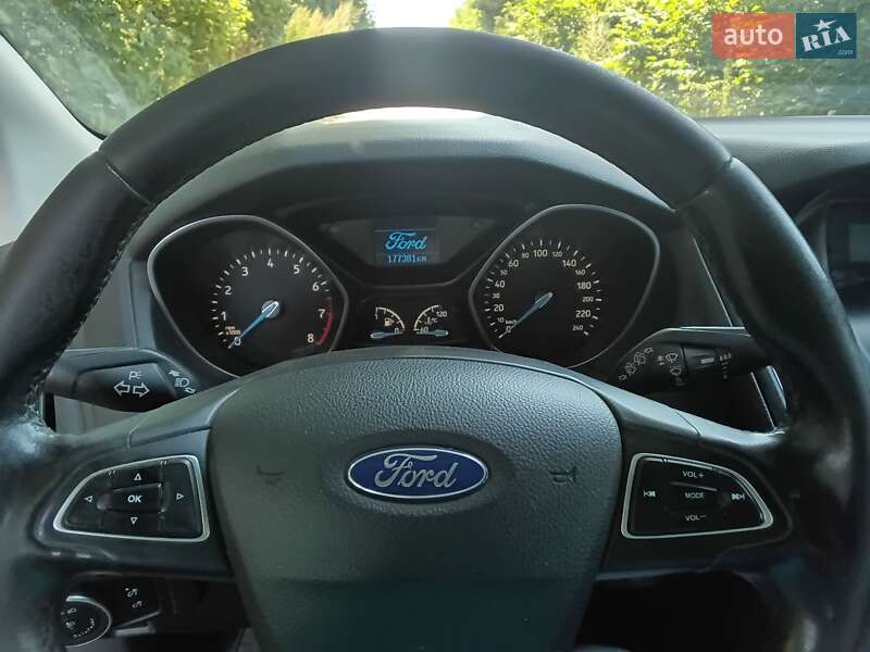 Універсал Ford Focus 2016 в Луцьку