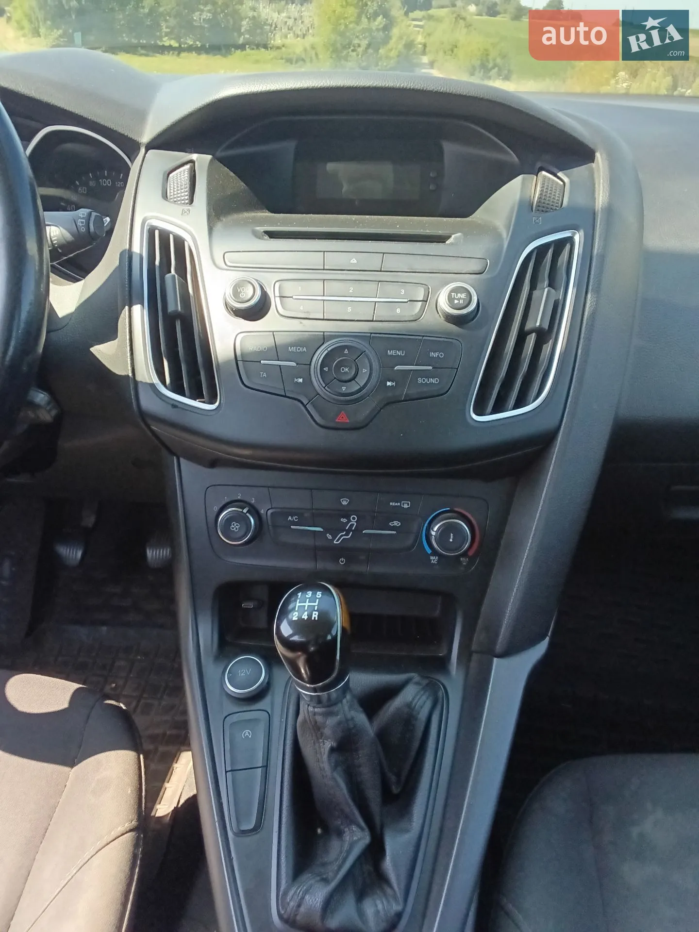 2016 Ford Focus - мініатюра 13