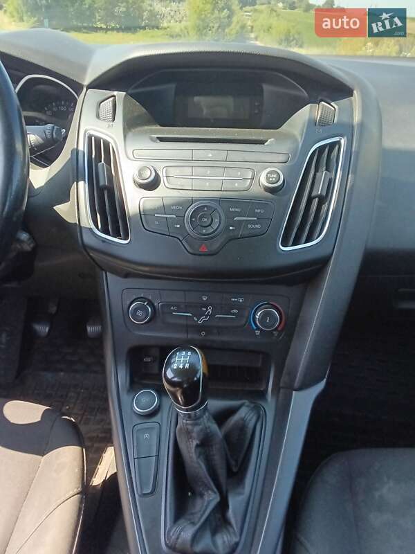 Універсал Ford Focus 2016 в Луцьку