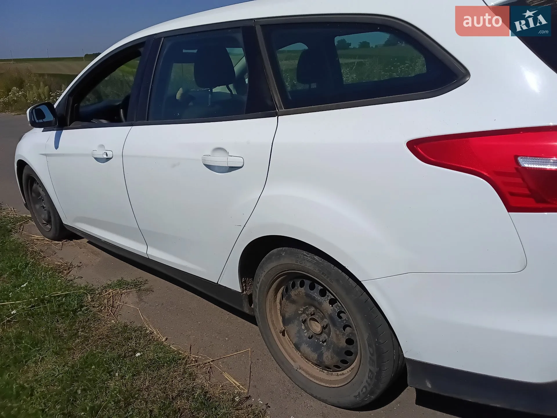2016 Ford Focus - мініатюра 17
