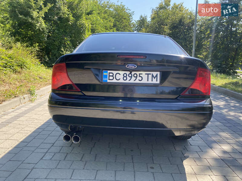 Седан Ford Focus 2000 в Львове