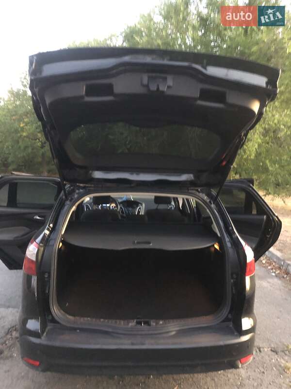 Универсал Ford Focus 2013 в Днепре