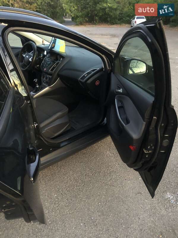 Универсал Ford Focus 2013 в Днепре