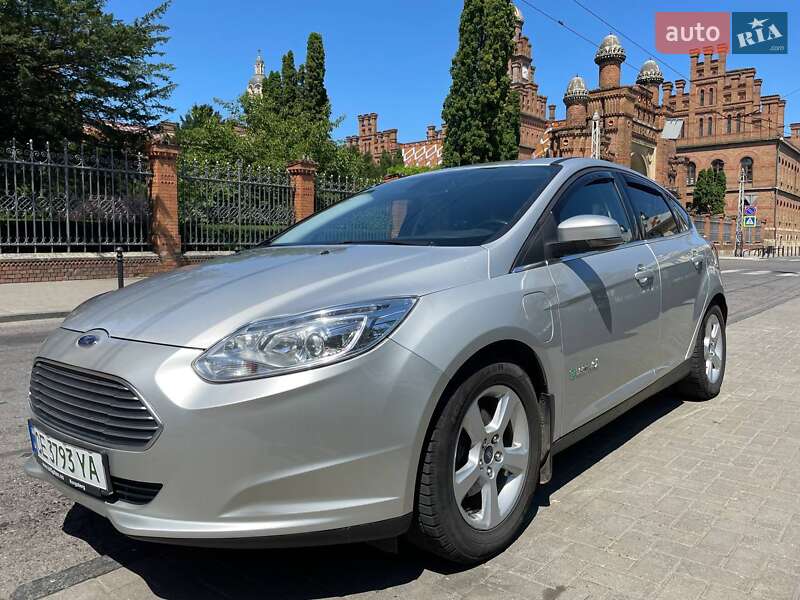 Хэтчбек Ford Focus 2018 в Черновцах