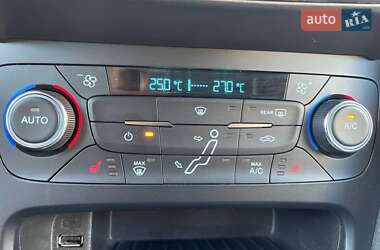 Хэтчбек Ford Focus 2018 в 