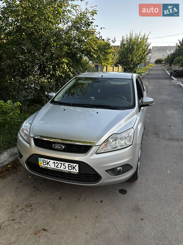 Универсал Ford Focus 2008 в Заре